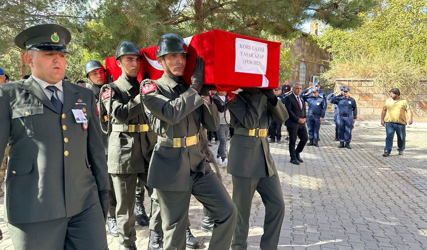 Vefat eden Kore Gazisi Yaşar Azap son yolculuğuna uğurlandı
