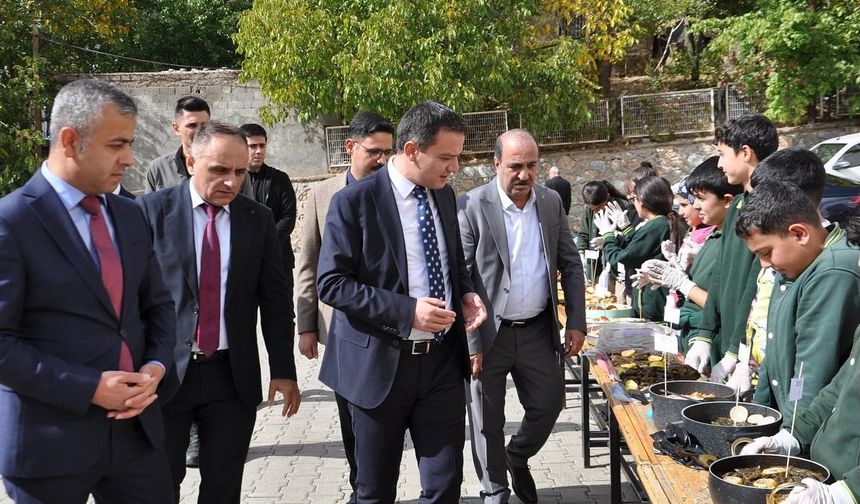 Hizanlı öğrencilerden Filistin’e Destek Kermesi