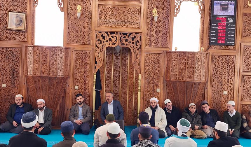 Mutki’de “Peygamber Efendimiz ve Aile Ahlâkı” konulu vaaz programı