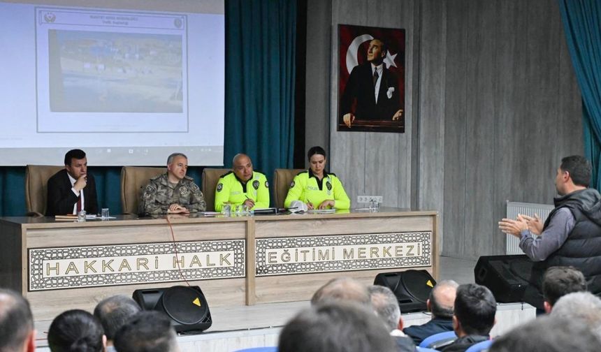 Emniyet Müdürü Ayata, şoför esnafıyla bir araya geldi