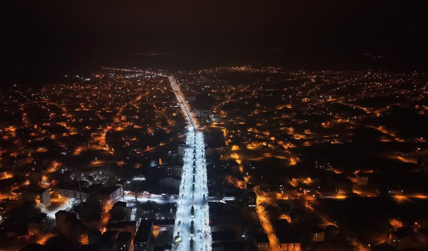 Güroymak’ın gece manzarası büyüledi