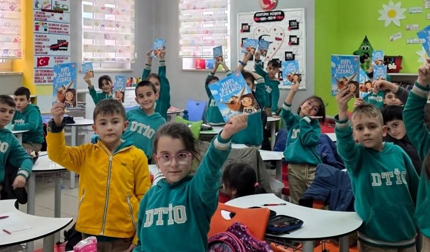 Demirkent TOKİ Ortaokulu’nda proje kapsamında ikinci aile buluşması yapıldı