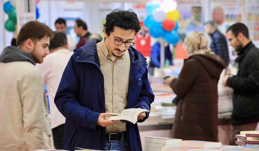 Elazığ'da binlerce okuru bir araya getiren 6. kitap fuarı sona erdi