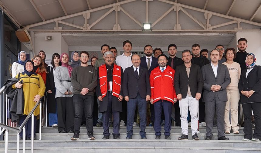 ETÜ'lü gençler ve özel gereksinimli çocuklar renkli etkinliklerde buluştu