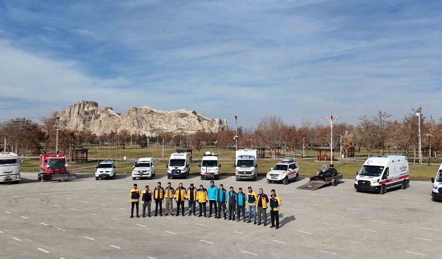 Van’da sağlık ekipleri kar ve soğuğa karşı görev başında