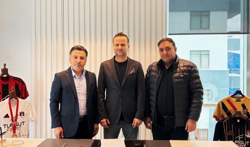 Vanspor'un yeni teknik direktörü Osman Zeki Korkmaz oldu