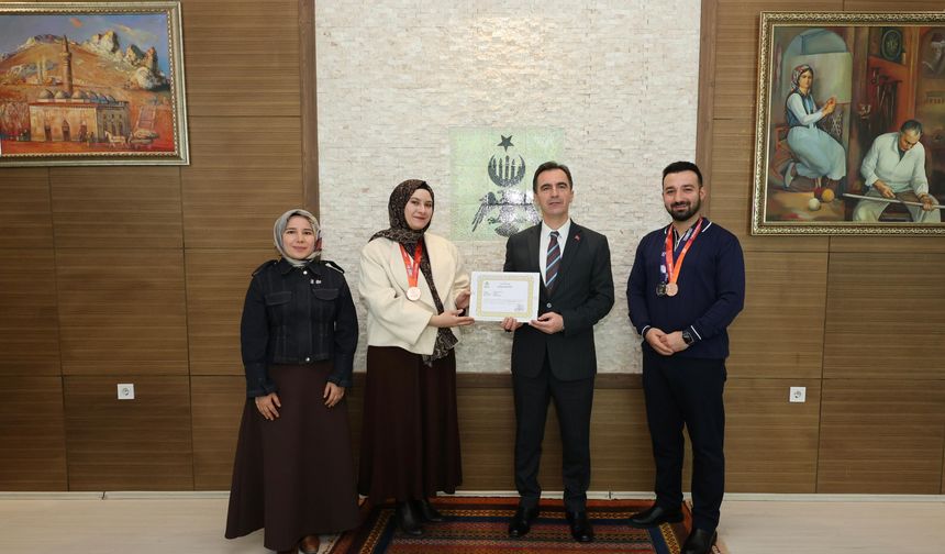 Bitlis’ten uluslararası başarı: Yapay zekâ projesine özel ziyaret