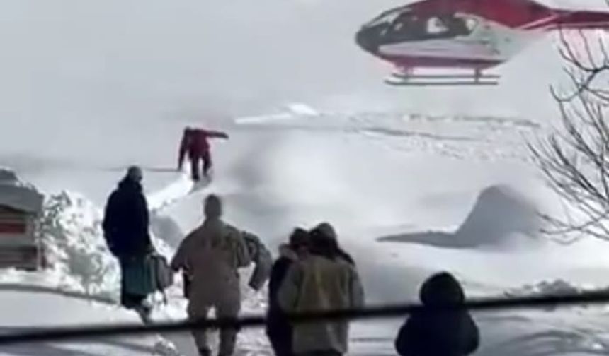 Hastalanan bebek ambulans helikopterle kurtarıldı