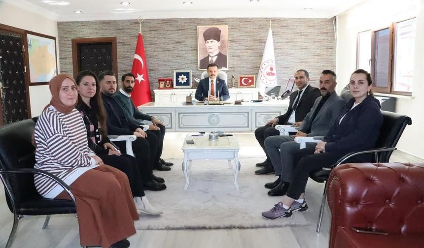 Karayazı'da geleneksel Ters Lale Festivali Mayıs ayında düzenlenecek