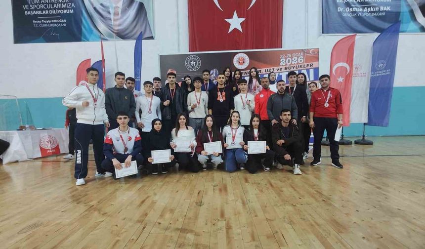 Muay Thai Şampiyonası’nda Malatya’dan büyük başarısı: 25 madalya