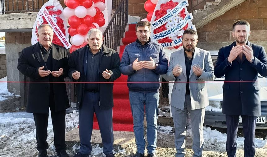 Ahlat’ta yeni otomotiv firması hizmete açıldı