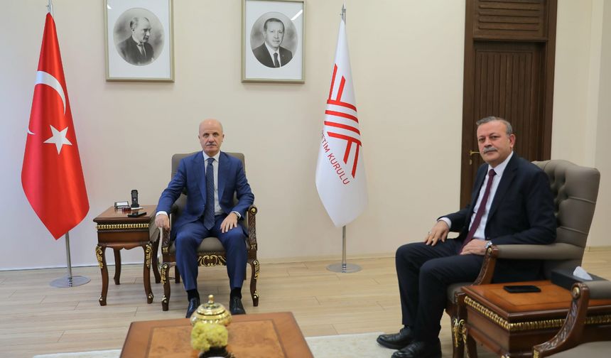 Rektör Elmastaş YÖK Başkanı Özvar’la görüştü