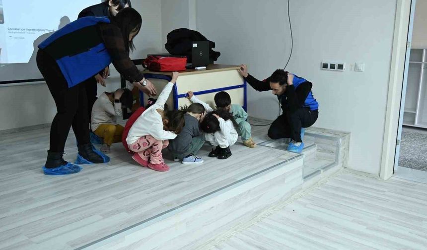 Elazığ'da afet farkındalık eğitimi verildi