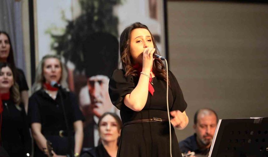 Maarif Öğretmenler Korosu'ndan müzik dolu gece