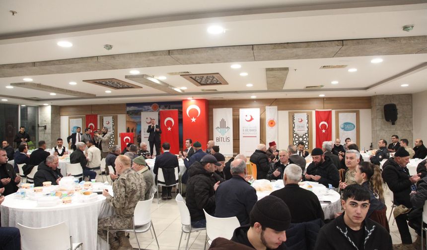 Ahlat’ta Ahıska Türkleri iftar sofrasında buluştu