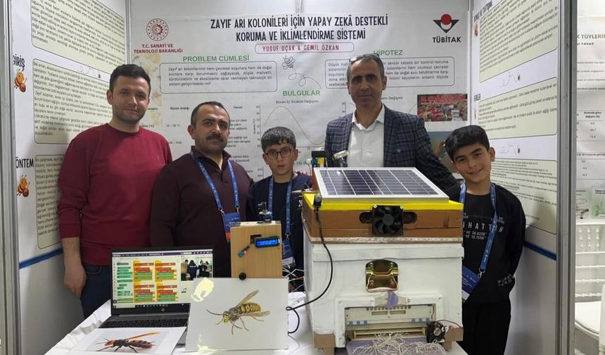 Bitlis BİLSEM öğrencileri Van’daki bölge sergisine renk kattı