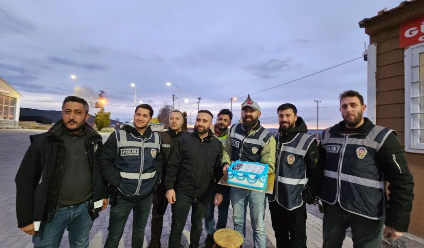 Güroymak’ta polis haftası nedeniyle anlamlı kutlama