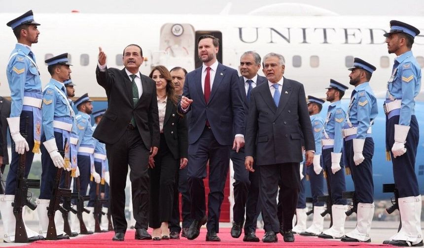 ABD ve İran müzakere heyetleri görüşmeler için İslamabad’da