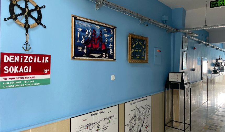 Tatvan’da okul koridoru “Denizcilik Sokağı”na dönüştü