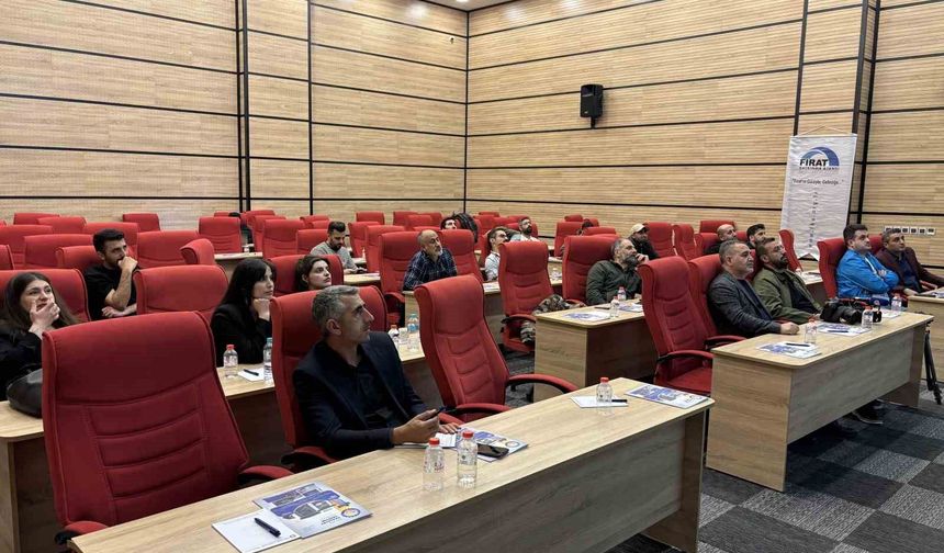 Bingöl'de medya çalışanlarına yapay zeka eğitimi