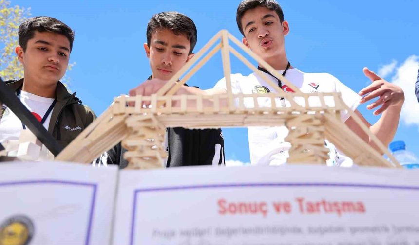 Genç mucitlerden geleceğe ışık tutan projeler