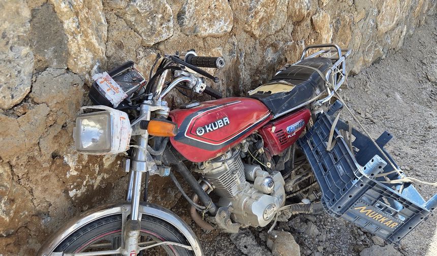 Akdik Köyü’nde motor kazası: 2 yaralı, 1’inin durumu ağır