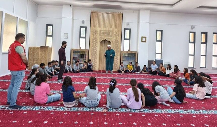 Tatvan’da ÇEDES etkinliği: öğrenciler camide buluşup değerler eğitimi aldı