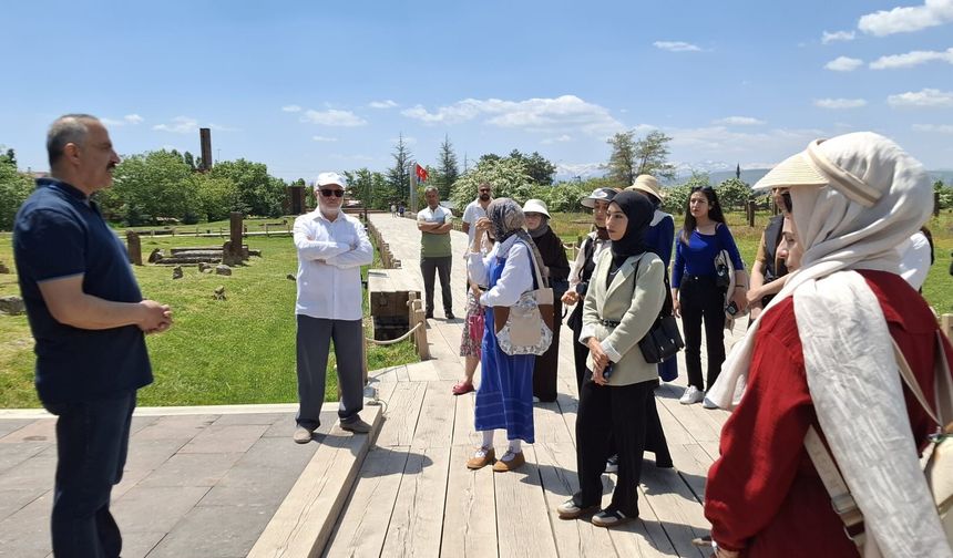 Eğitim Bir-Sen Bitlis Şubesi’nden kültürel etkinlik