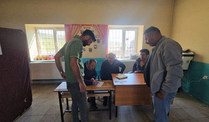 Aydınlar Budaklı Mahallesi’nde yeni muhtar belirlendi