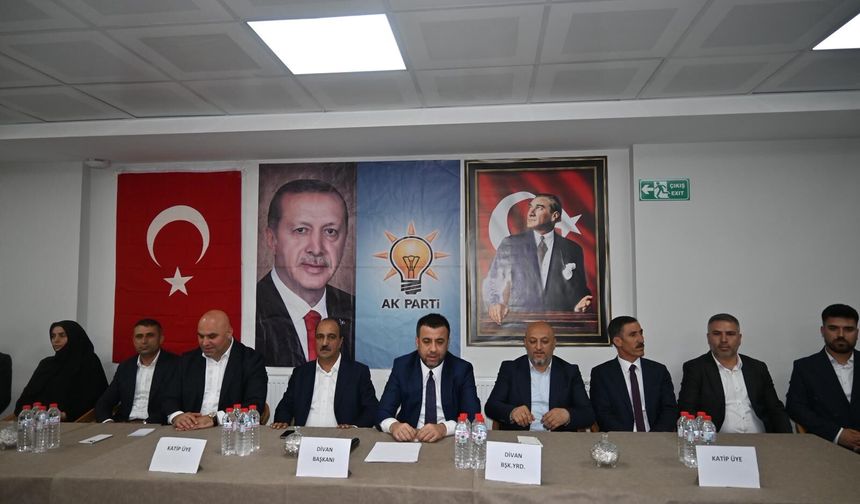 AK Parti Hizan’da haziran ayı danışma meclisi toplantısı yapıldı