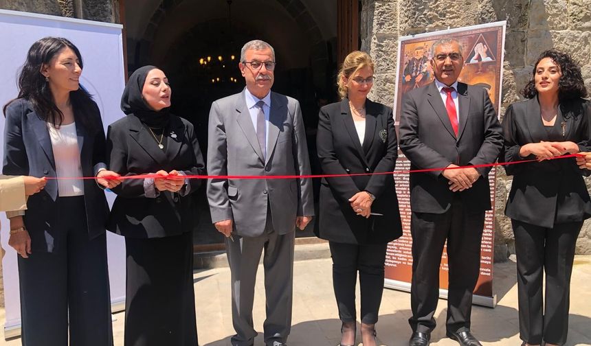 BEÜ’lü Öğrencilerden Hazo Hanı’nda Duygu Yüklü Sergi