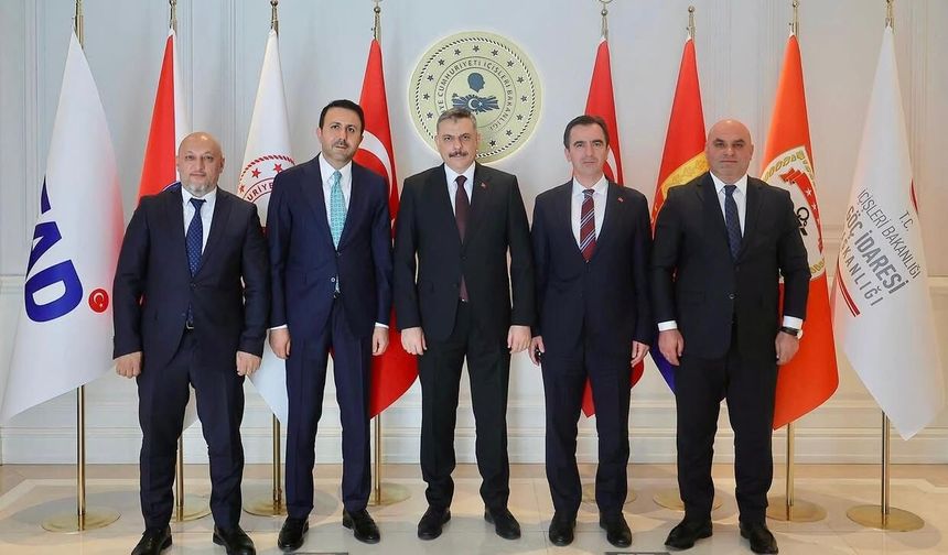 Bitlis Heyetinden Bakan Çiftçi’ye Ziyaret