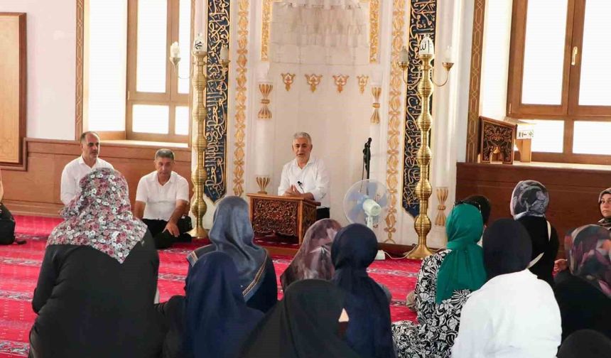 Elazığ'da umre hazırlık semineri düzenlendi