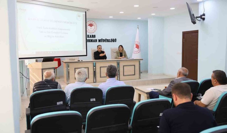 Kars'ta süt ve süt ürünleri üreticilerine güvenilir gıda eğitimi verildi