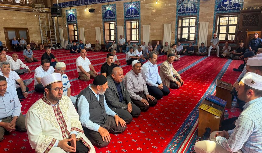 Ahlat’ta şehitler için Mevlid-i Şerif okutuldu