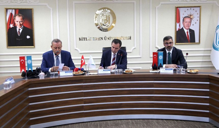 Bitlis’te turizm için 10 yıllık yol haritası masaya yatırıldı