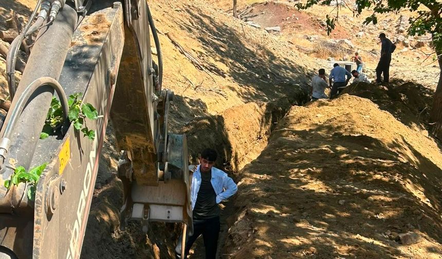 Bitlis'te içme ve sulama suyu çalışmaları sürüyor