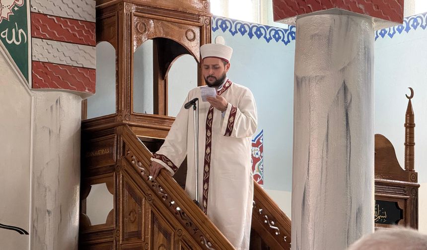 Tatvan Müftüsü Şengül, cuma hutbesinde helal ve haram duyarlılığına dikkati çekti