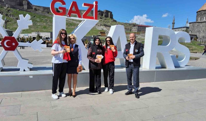 Kars'ta kadına yönelik şiddete karşı bilgilendirme seferberliği