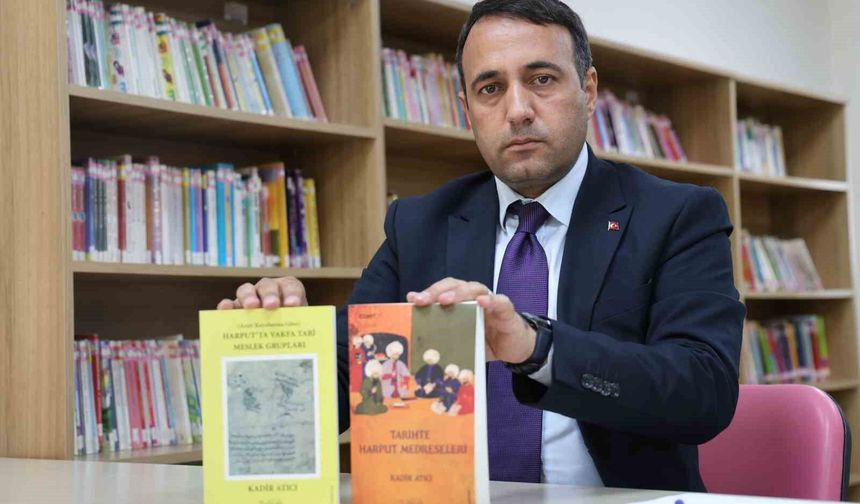 Sahadaki 14 yıllık deneyimini şehrin tarihine aktarıyor
