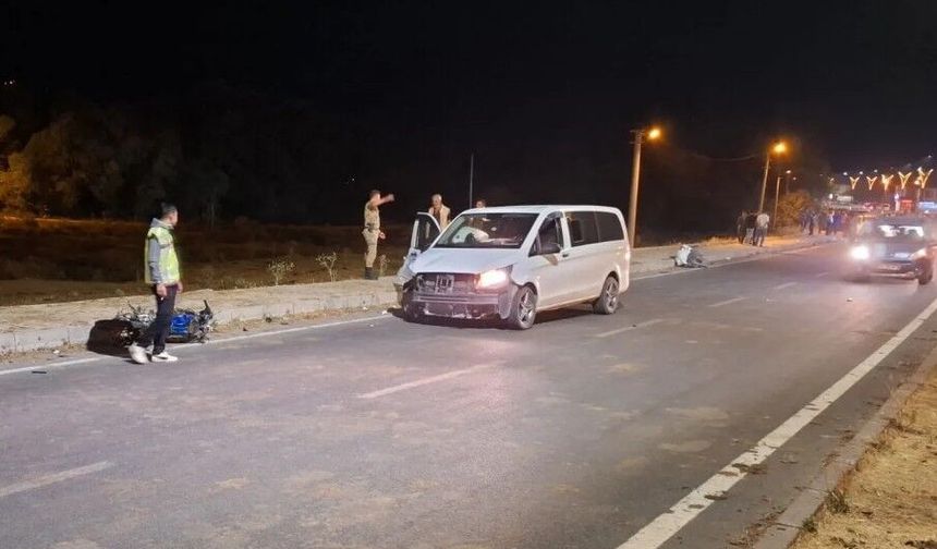 Bitlis'teki trafik kazasında ağır yaralanan motosiklet sürücüsü hayatını kaybetti