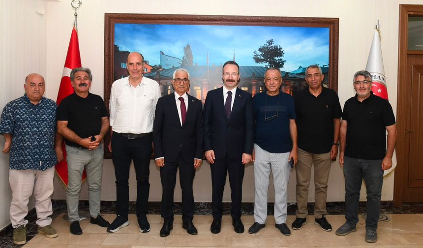 Ahlat heyetinden Ardahan Valisi Yamlı'ya 'Hayırlı Olsun' ziyareti