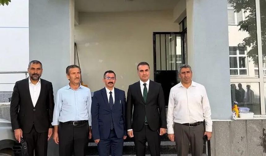Bitlis’te yeniden yönetici eğitim görevlendirme programı semineri