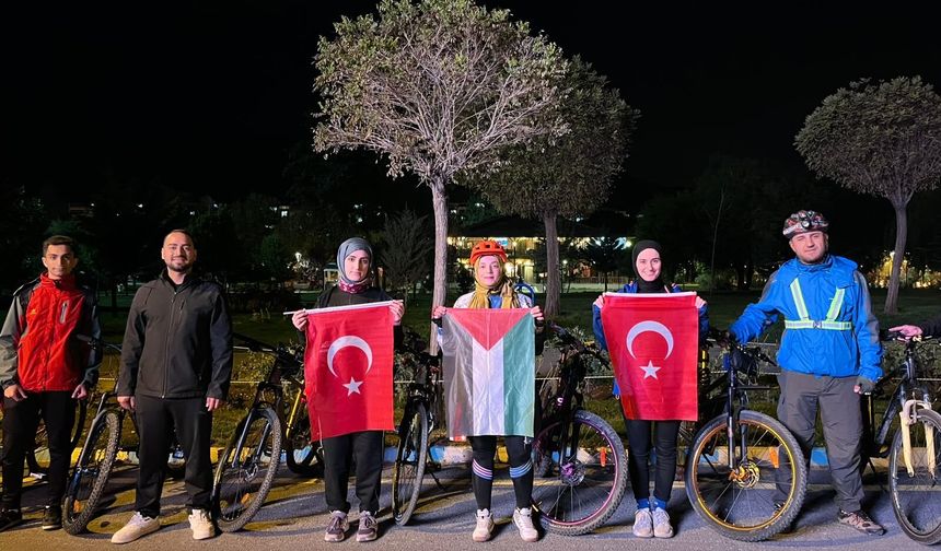 Tatvan’da Gazze’ye dikkati çekmek için pedal çevirdiler