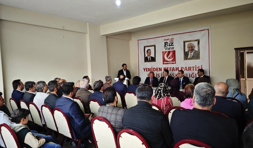 Yeniden Refah Partisi Bitlis teşkilatı ekim ayı divan toplantısını yaptı