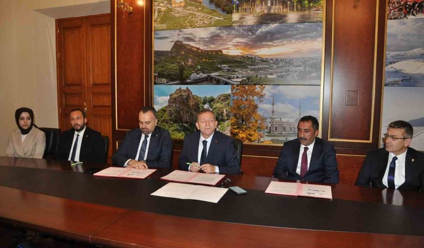 Kars'ta tarihi Mazlum Ağa Hamamı yeniden canlanıyor